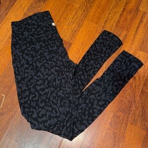 Lululemon align leopard leggings size 10